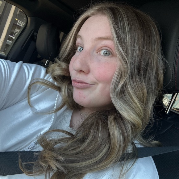 elyse_girard
